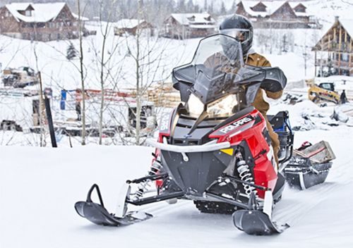 Снимок мотобуксировщика Polaris 550 Indy Voyager 155